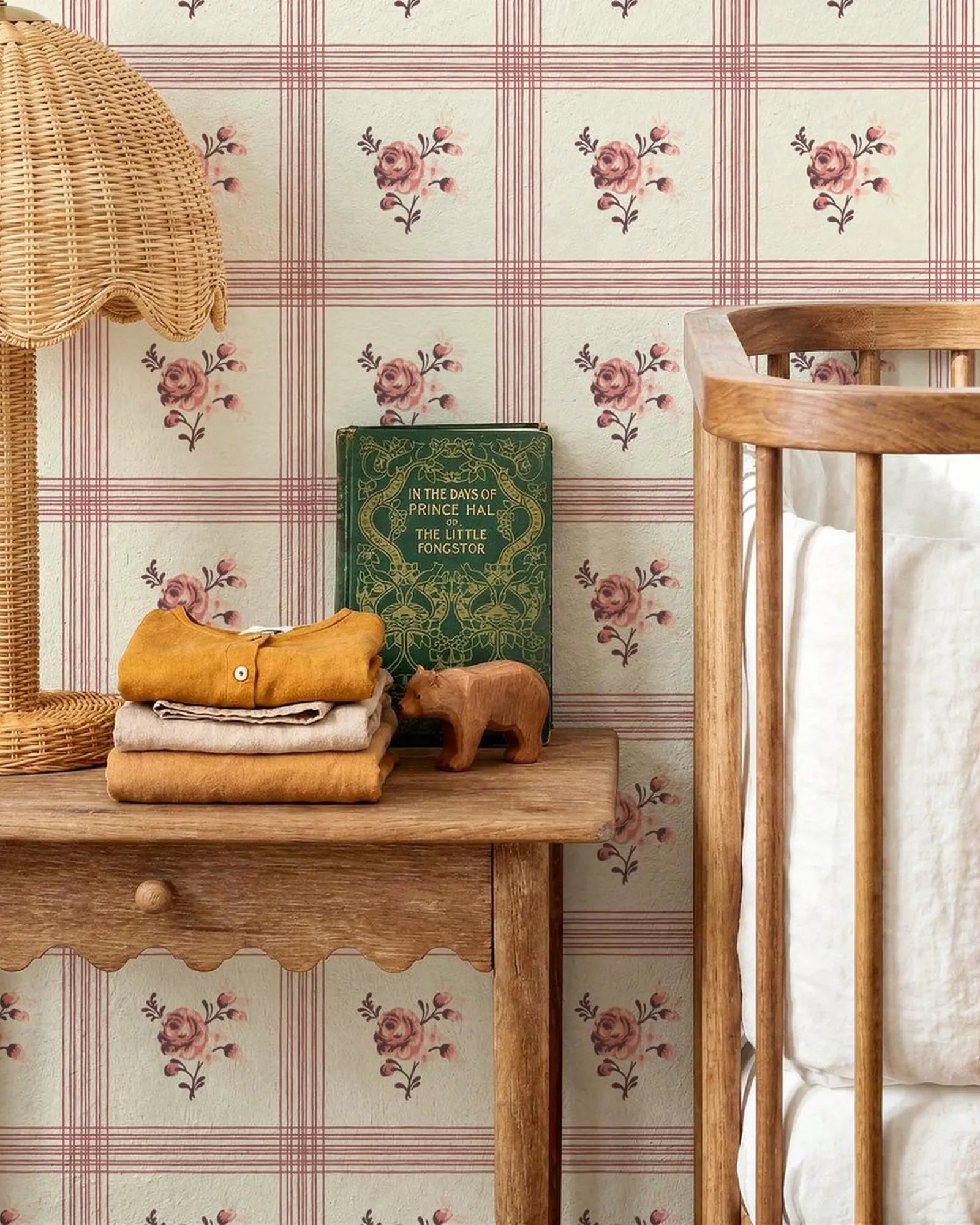 Papel Mural Cuadro Floral Rosa Portis